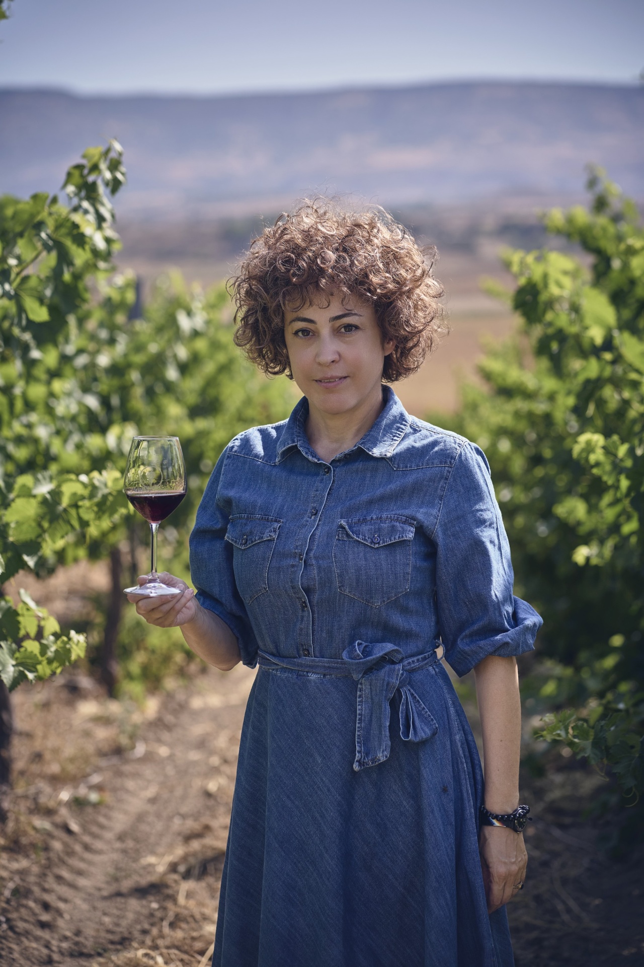 Roberta Lilliu tra le vigne